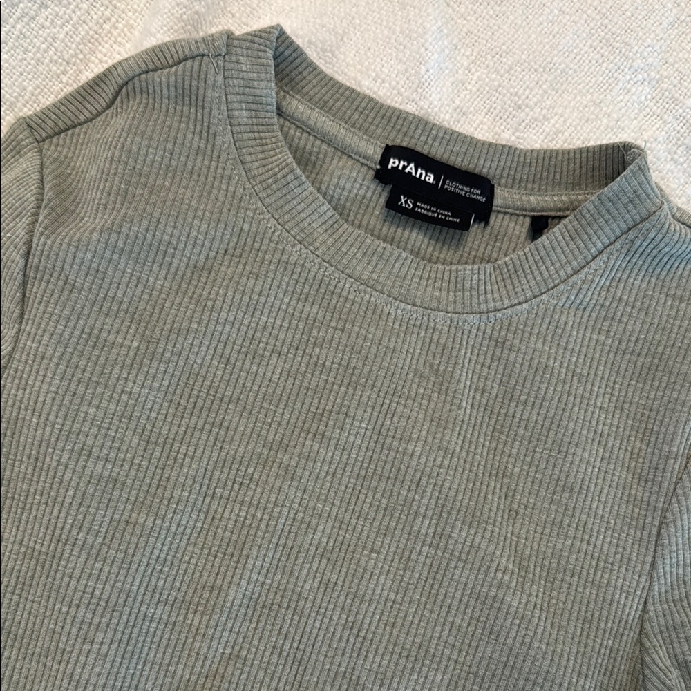 Prana green crewneck tee